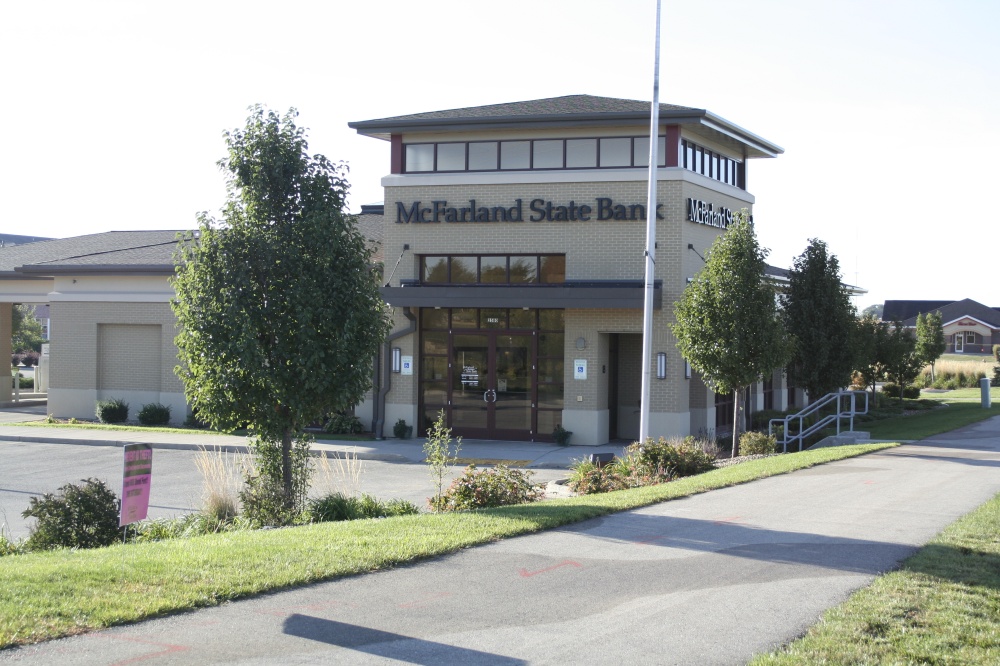One Community Bank - Sun Prairie 01