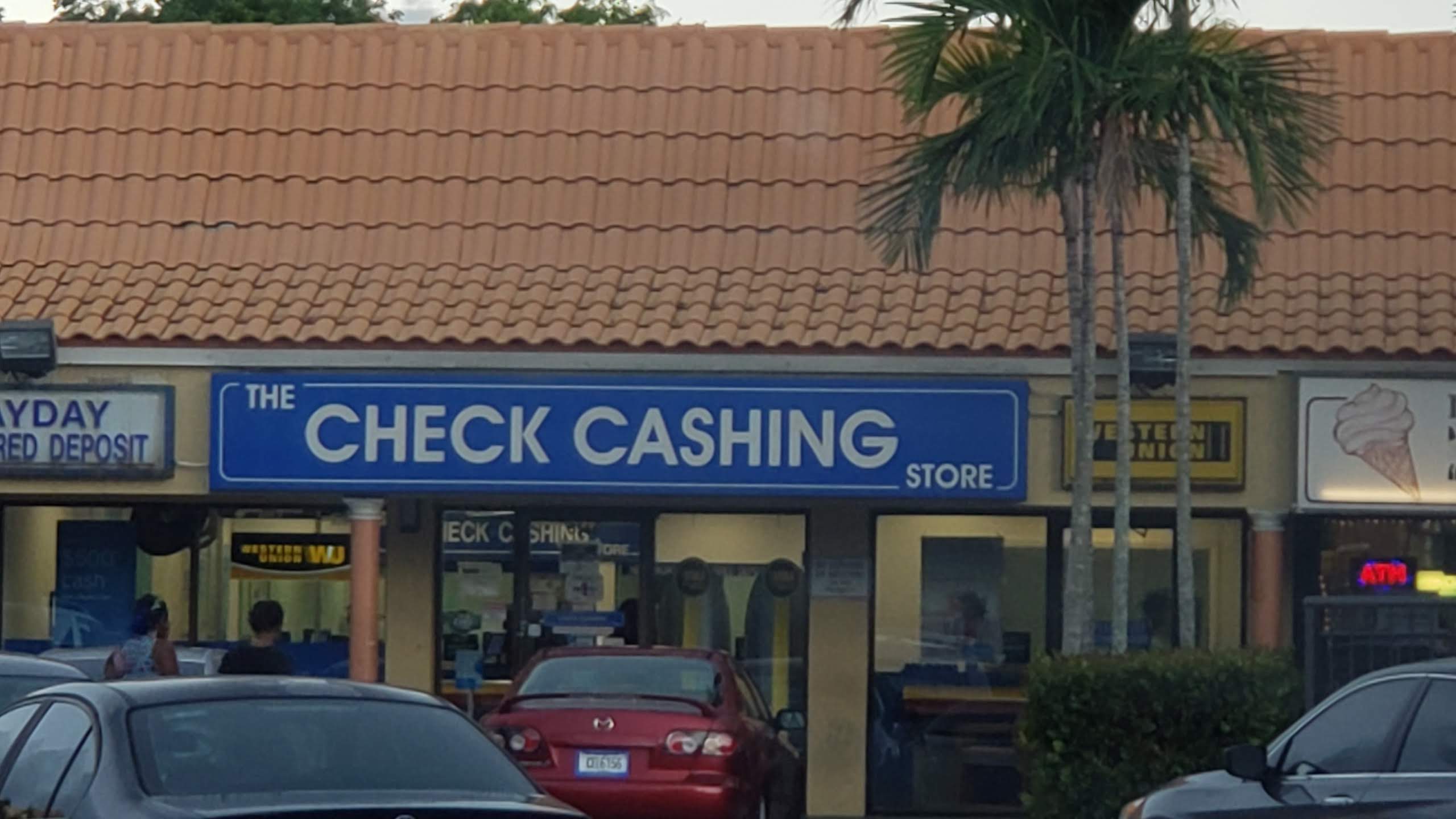 The Check Cashing Store 01