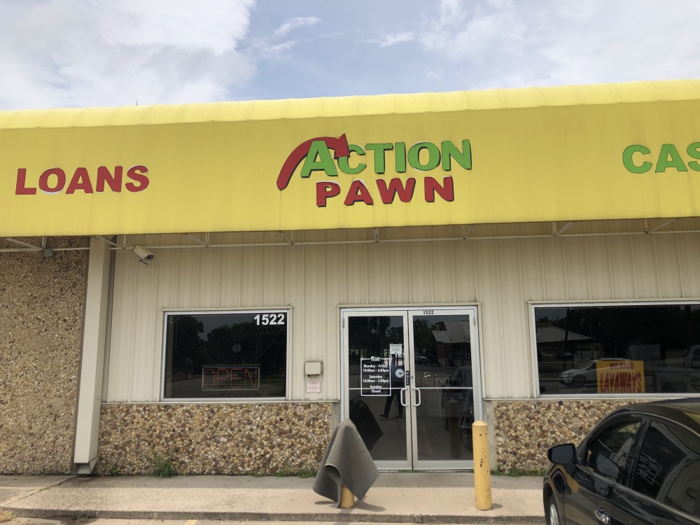 Action Pawn 01