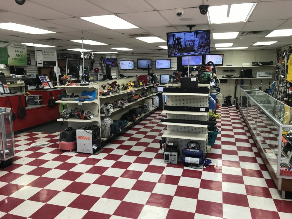Cash Pawn 01