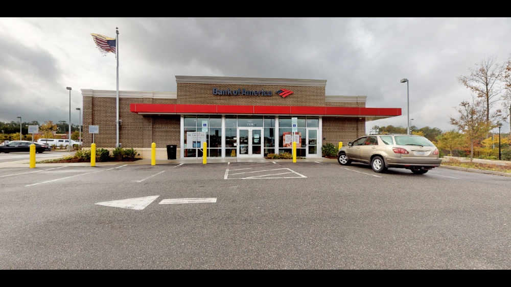 Bank of America (with Drive-thru ATM) 01