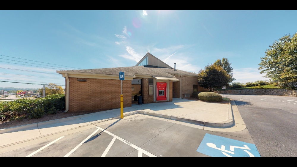 Bank of America (with Drive-thru services) 01