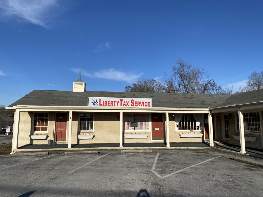 Liberty Tax & Loans 01