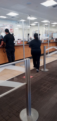 Bank of America (with Drive-thru ATM) 01