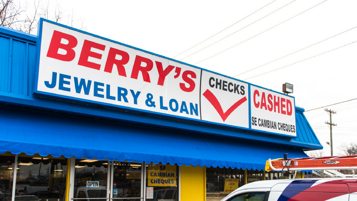 Berry's Pawn 01