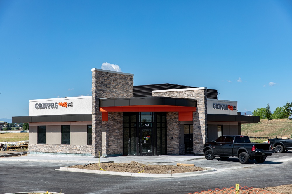 Canvas Credit Union Thorncreek Branch 01