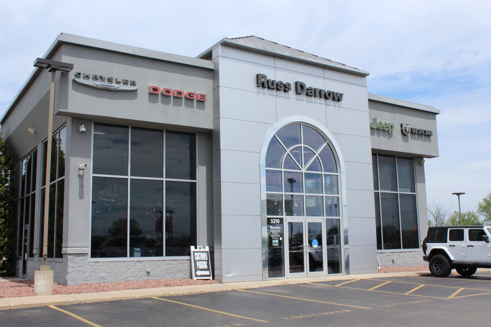 Russ Darrow Commercial Fleet Of West Bend 01