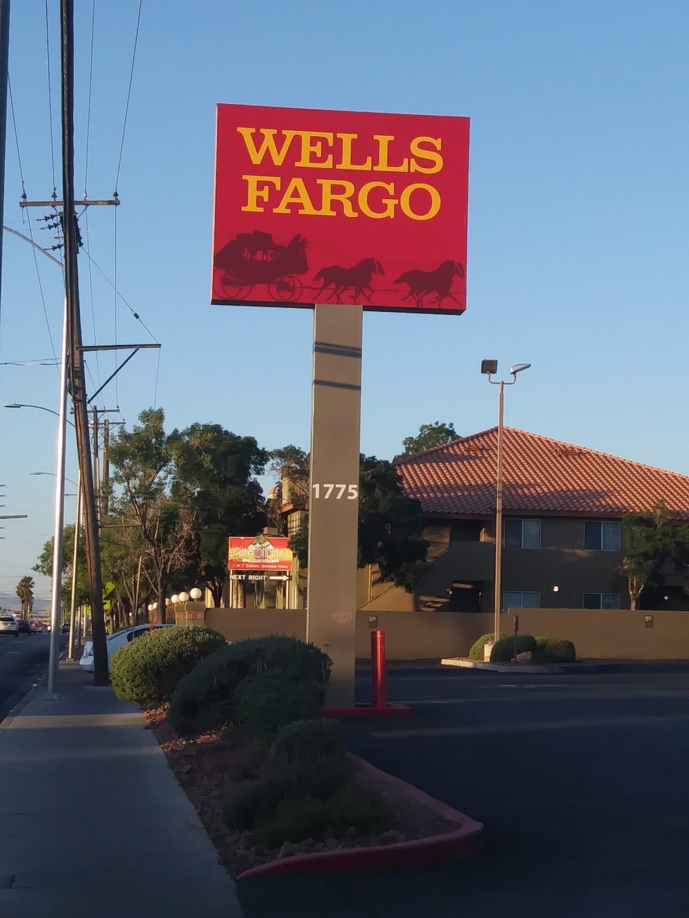 Wells Fargo Bank 01