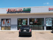 Check Into Cash 02
