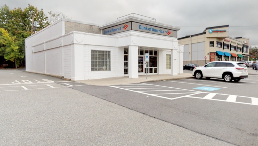 Bank of America (with Drive-thru ATM) 01