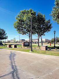 Bank of America (with Drive-thru ATM) 02