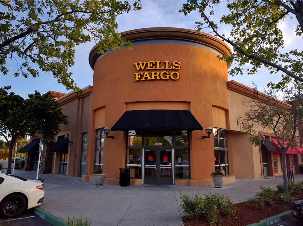 Wells Fargo Bank 01