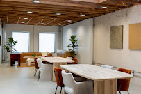 Financial Haus 04