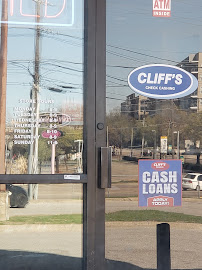 Cliff's Check Cashing #15 03