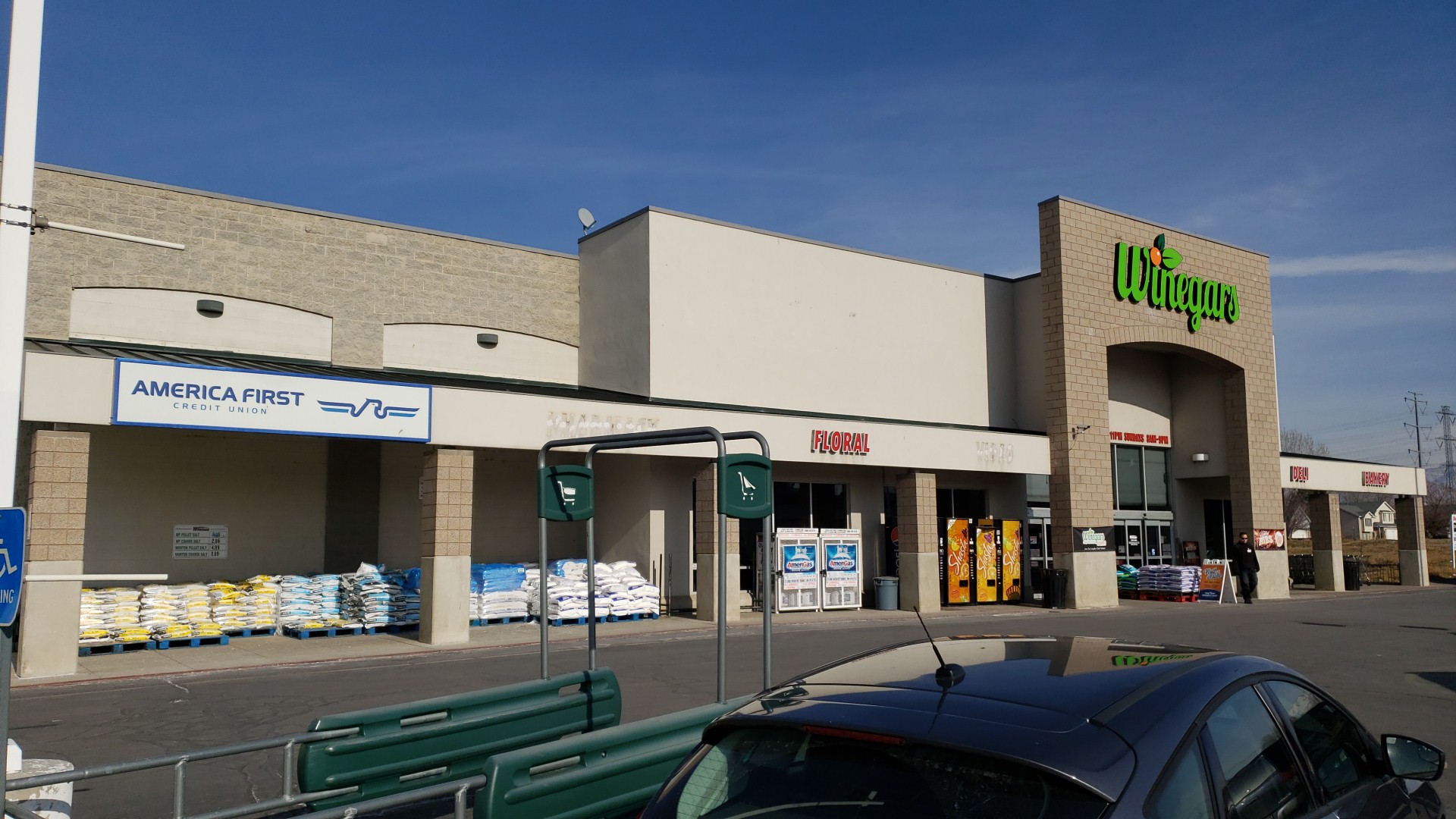 America First Credit Union (inside Winegar's) 01
