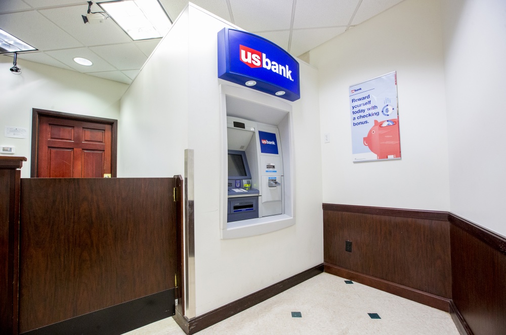 U.S. Bank Branch 01