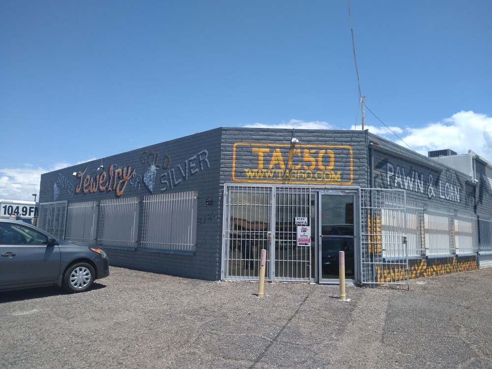 BIG D'S PAWN & LOAN 01