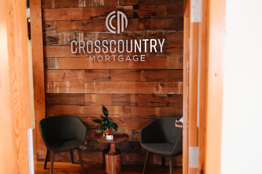 Steph Noble - CrossCountry Mortgage 01
