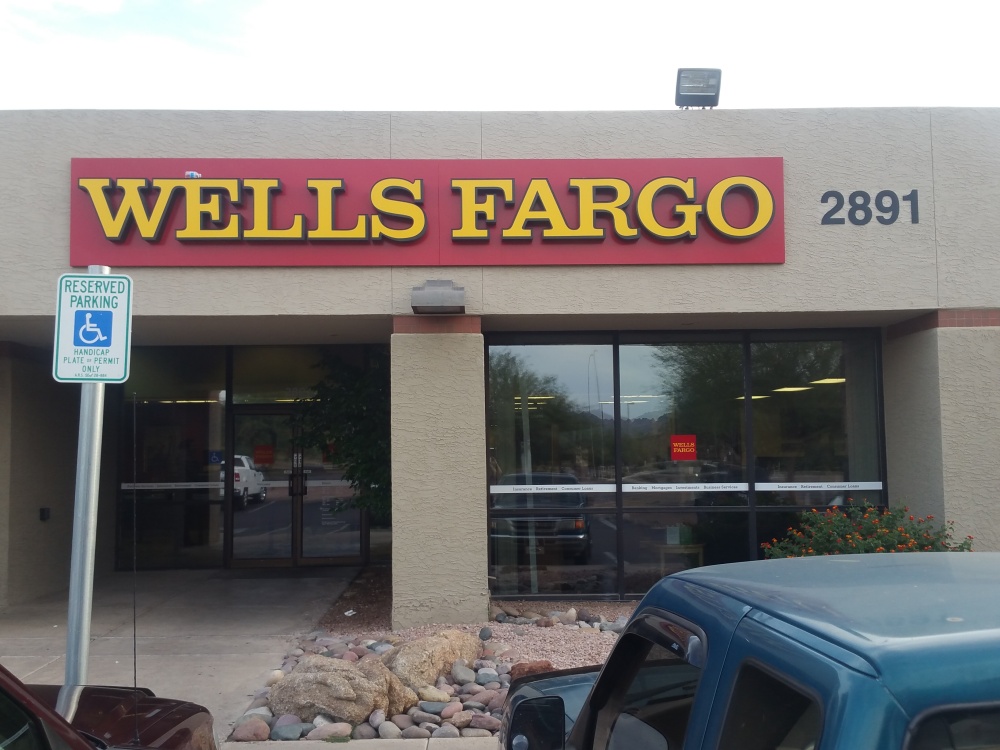 Wells Fargo Bank 01