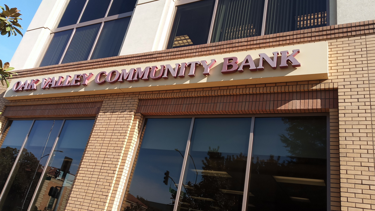 Oak Valley Community Bank 01