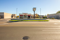 Fidelity Bank - Woodlawn 01