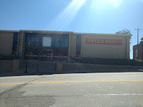 Wells Fargo Bank 02