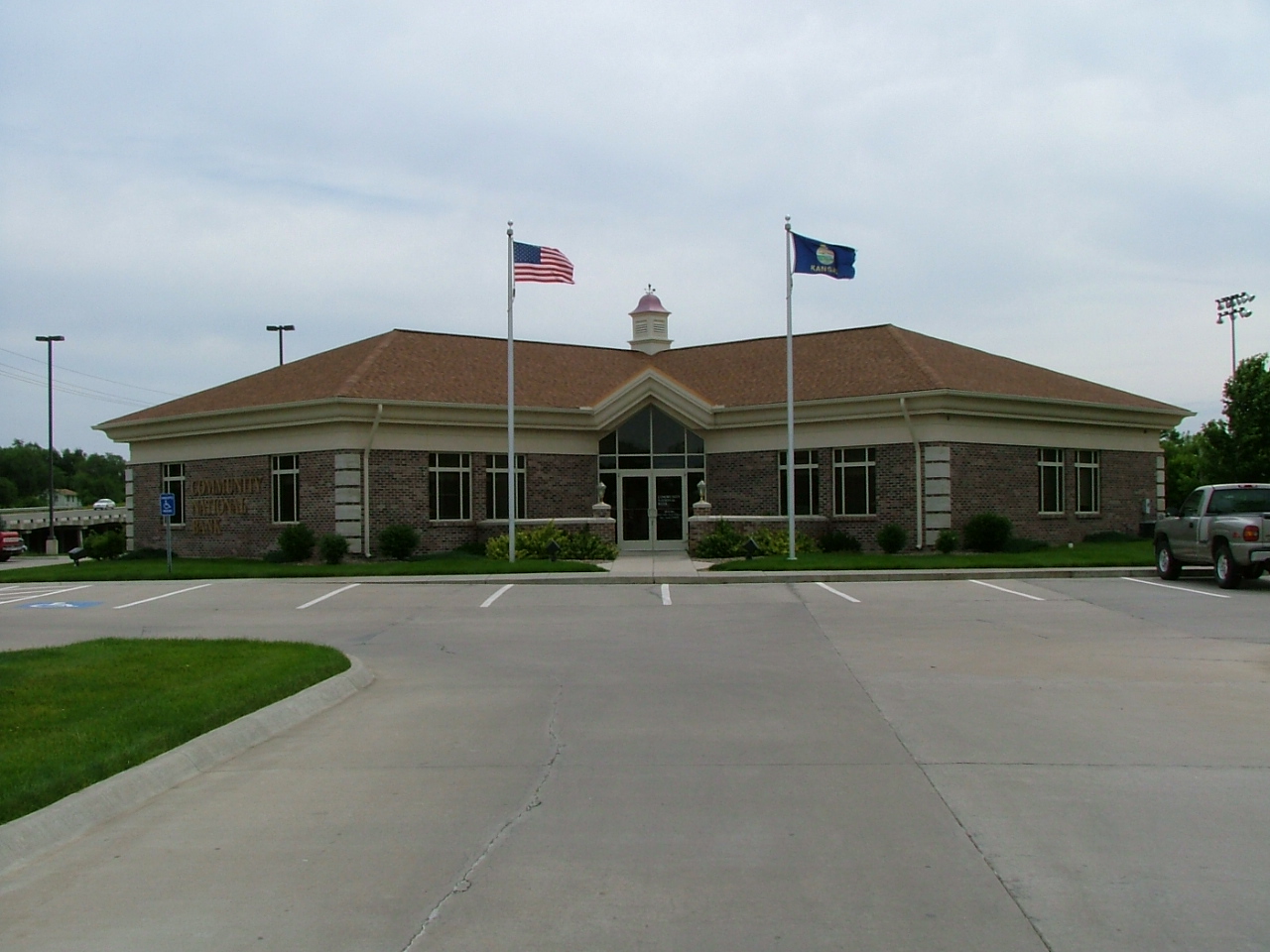 Community National Bank 01