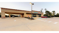 Bank of America (with Drive-thru ATM) 01