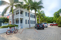 Truman & Co. Real Estate Services 01