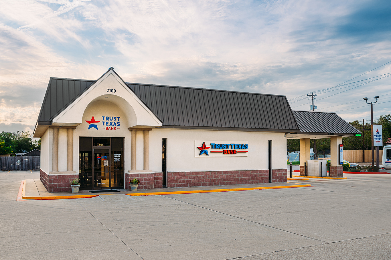 TrustTexas Bank 01