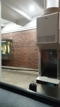 Dollar Bank 04