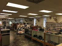 Hoffy's Pawn & Guns 02