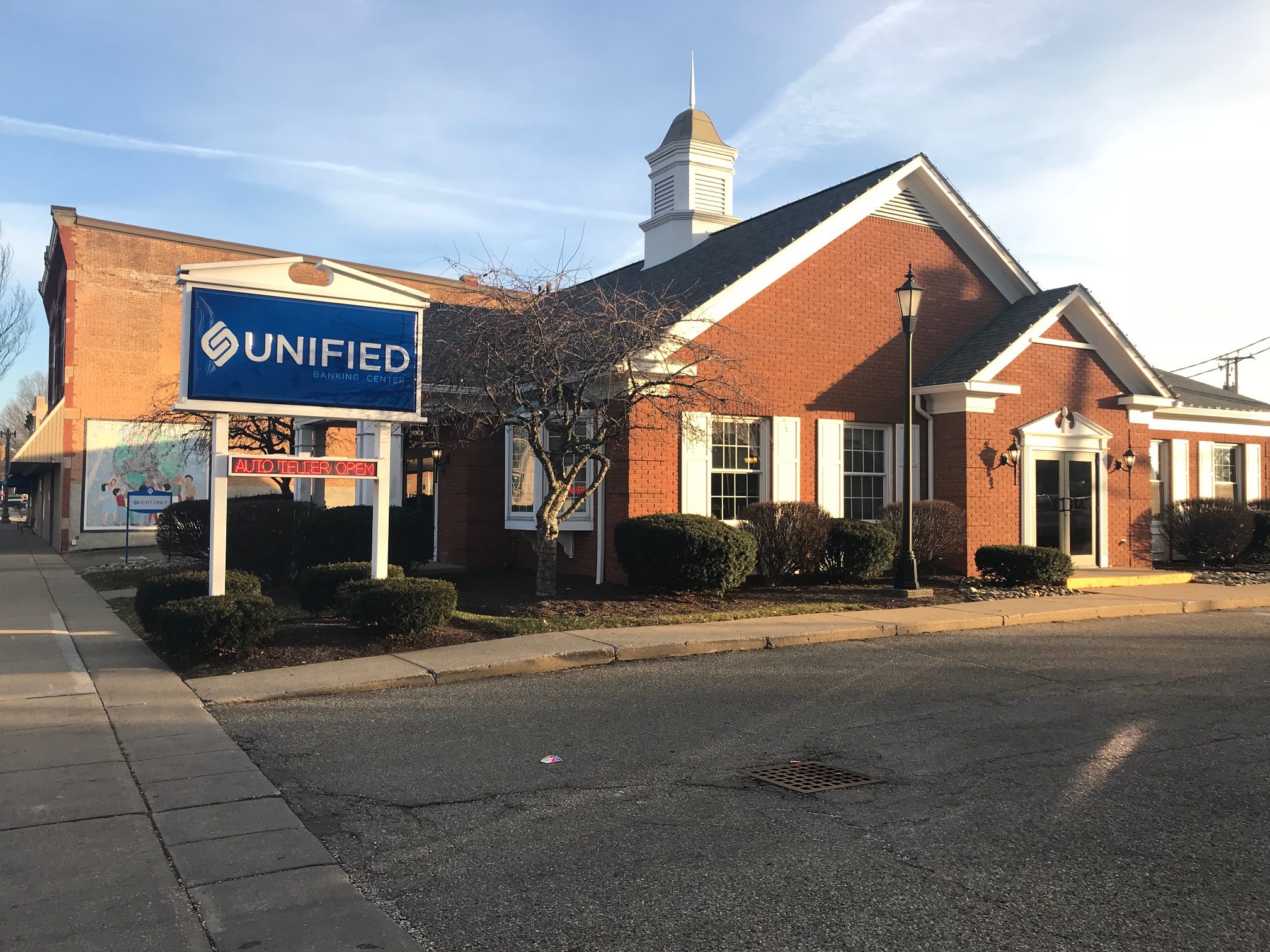 Unified Bank 01