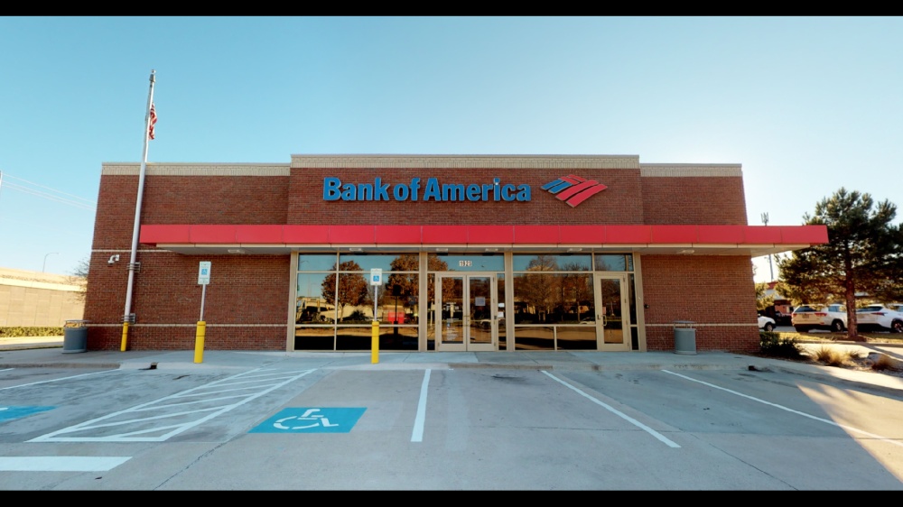 Bank of America (with Drive-thru ATM) 01