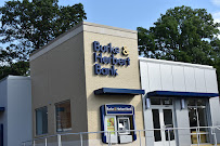 Burke & Herbert Bank 01