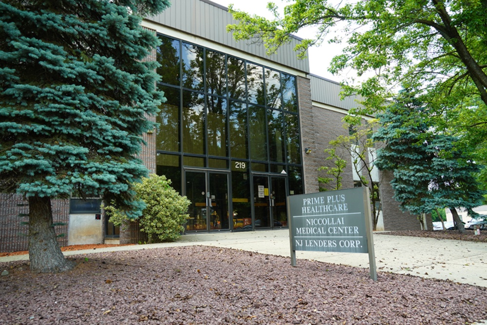 Sandy Davis at NJ Lenders Corp. NMLS#: 172843 01