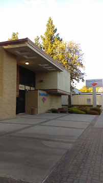 Bank of America (with Drive-thru ATM) 01