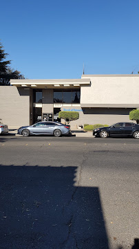 Bank of America (with Drive-thru ATM) 02