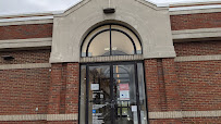 Bank of America (with Drive-thru ATM) 03