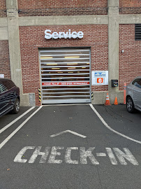 Boston Volvo Cars Service Department 03