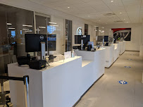 Boston Volvo Cars Service Department 04