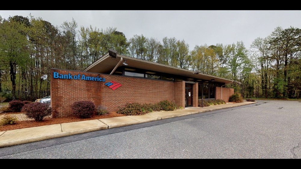 Bank of America (with Drive-thru ATM) 01