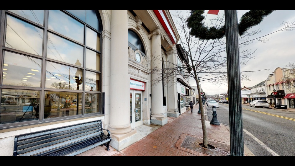 Bank of America (with Drive-thru ATM) 01