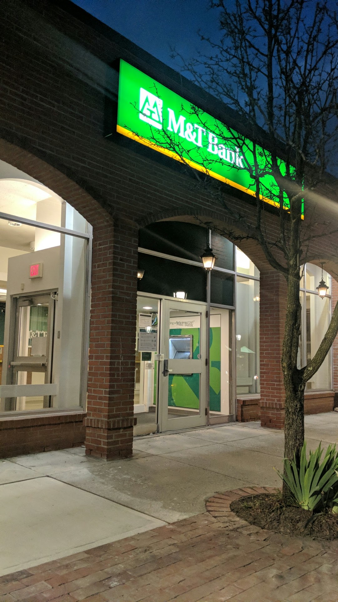 M&T Bank 01