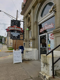 The Old Bank Deli & Coffee Shoppe 01