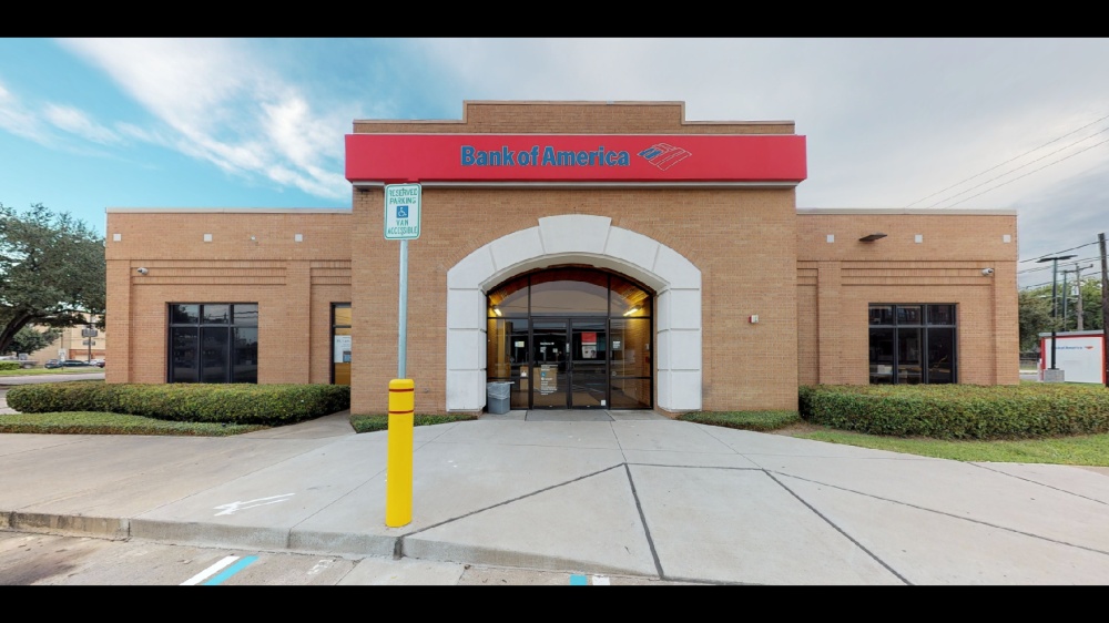 Bank of America (with Drive-thru ATM) 01
