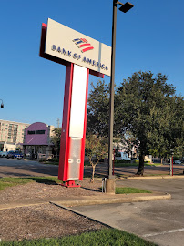 Bank of America (with Drive-thru ATM) 03
