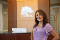 Lee Bank 02