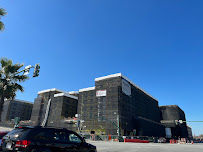 Gateway at Millbrae Station 03