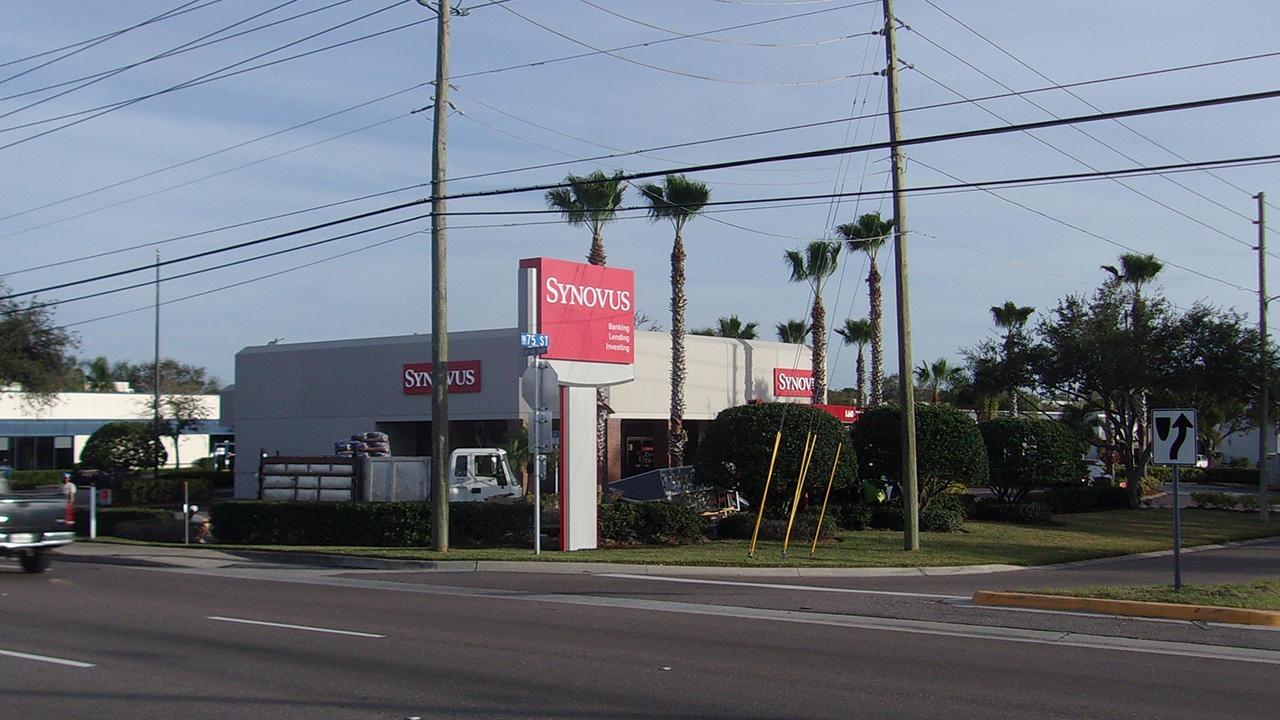 Synovus Bank 01
